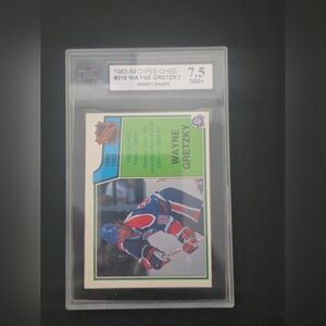 Wayne Gretzky Graded Hockey Card